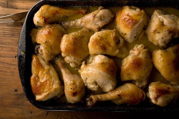 Как просто и вкусно приготовить курицу? Курица запеченная в горчично-медовом соусе
