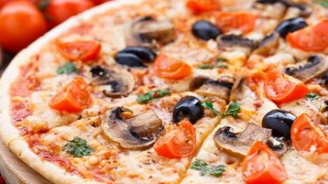 Простий рецепт італійської піци