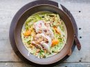 Салат из пекинской капусты с курицей и мандарином