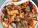 Вкусный салат из баклажанов и овощей