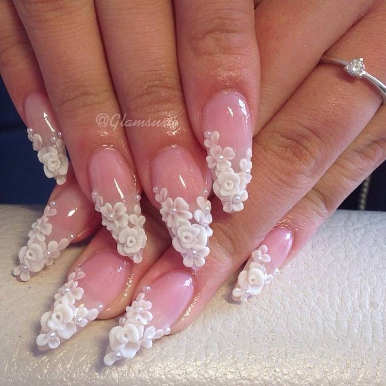 Свадебные ногти с лепкой