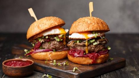 Master Burger - чешская сеть ресторанов здорового быстрого питания!