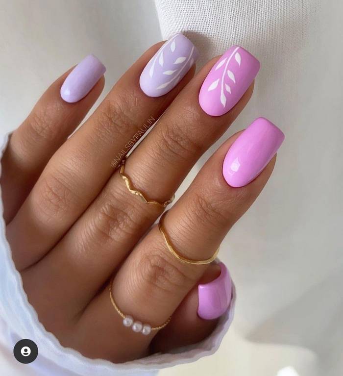 Розовый дизайн ногтей на весну