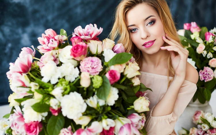 Как выбрать подходящий букет цветов для девушки