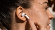 Изысканный аксессуар для девушки: как подчеркнуть свой современный стиль