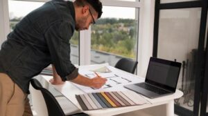 Сколько зарабатывает дизайнер интерьера в Киеве?