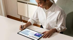 Как планшет Samsung помогает организовать день: от списка дел до вечернего отдыха
